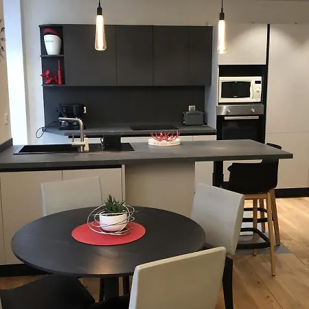 T2 40 M2 L'europe Beatrice Centre-ville 1 Parking Aix-les-Bains
