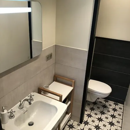 Appartement T2 40 M2 Residence L'Europe Beatrice Centre-Ville 1 Chambre Parking شقة إيكس ليه با