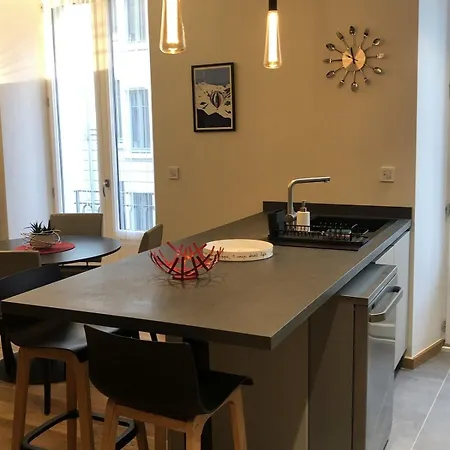 Appartement T2 40 M2 Residence L'Europe Beatrice Centre-Ville 1 Chambre Parking إيكس ليه با