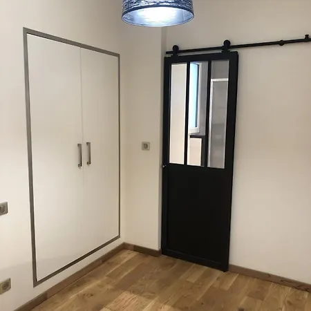 Appartement T2 40 M2 Residence L'Europe Beatrice Centre-Ville 1 Chambre Parking شقة